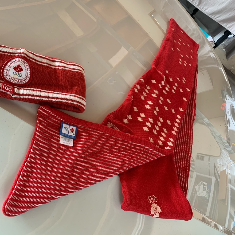 Olympics outfitters scarf and headband. Canadian.
